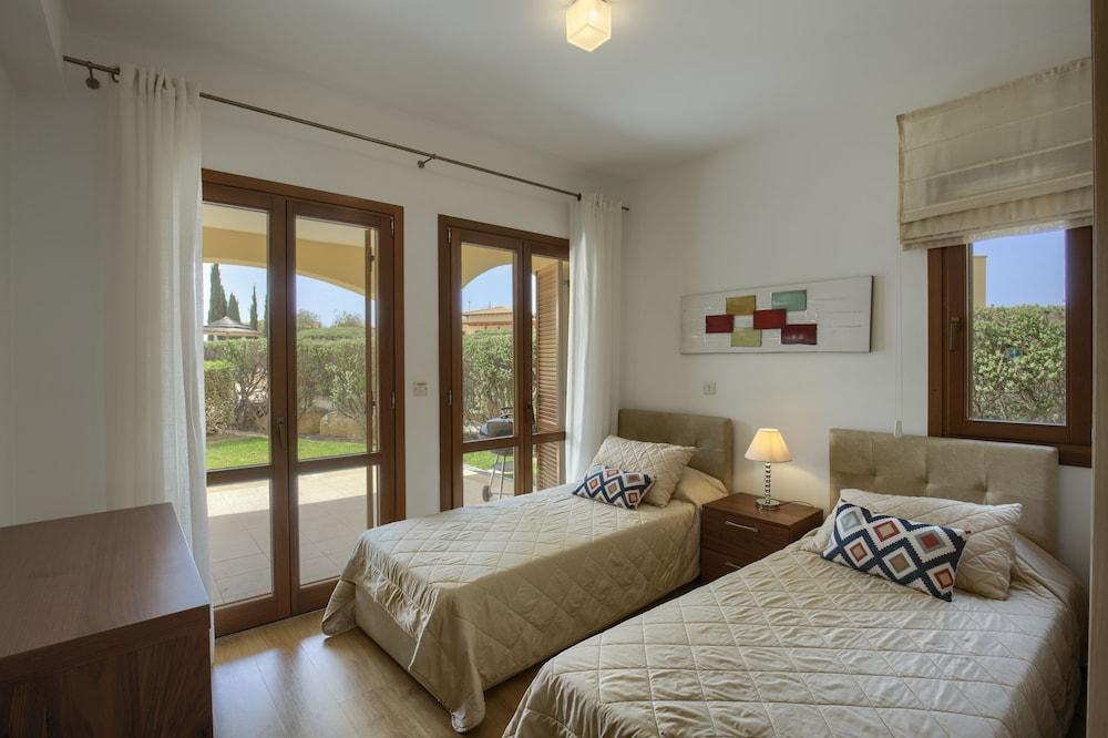 Aphrodite Hills Holiday Residences Екстериор снимка