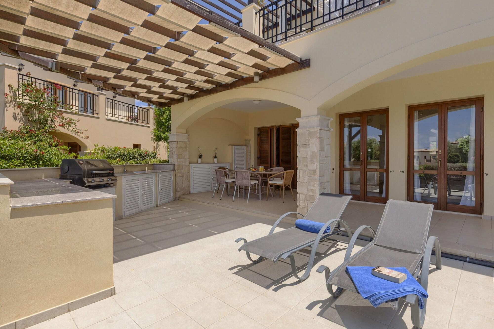 Aphrodite Hills Holiday Residences Екстериор снимка